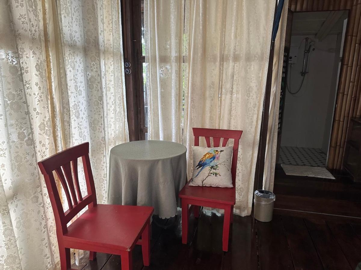 Bed and Breakfast Casita Ysabel Batangas Exterior foto